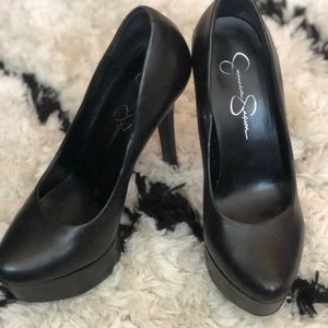 Jessica Simpson heels